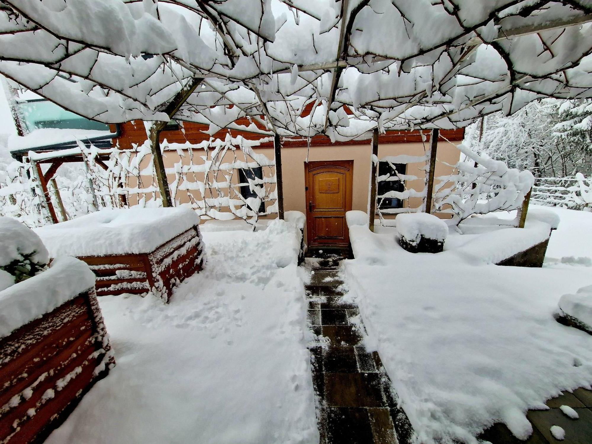 Vineyard Cottage Matej Trebnje 外观 照片